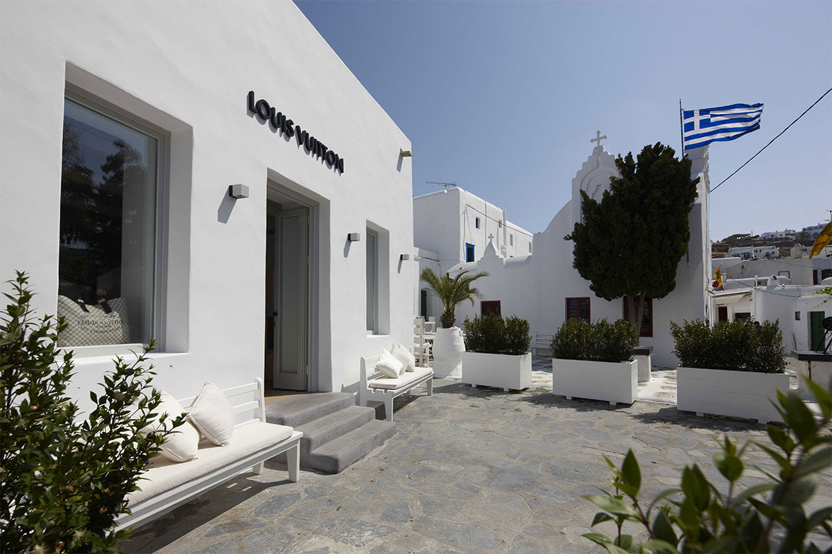 Louis Vuitton Nammos Store In Mykonos, Greece